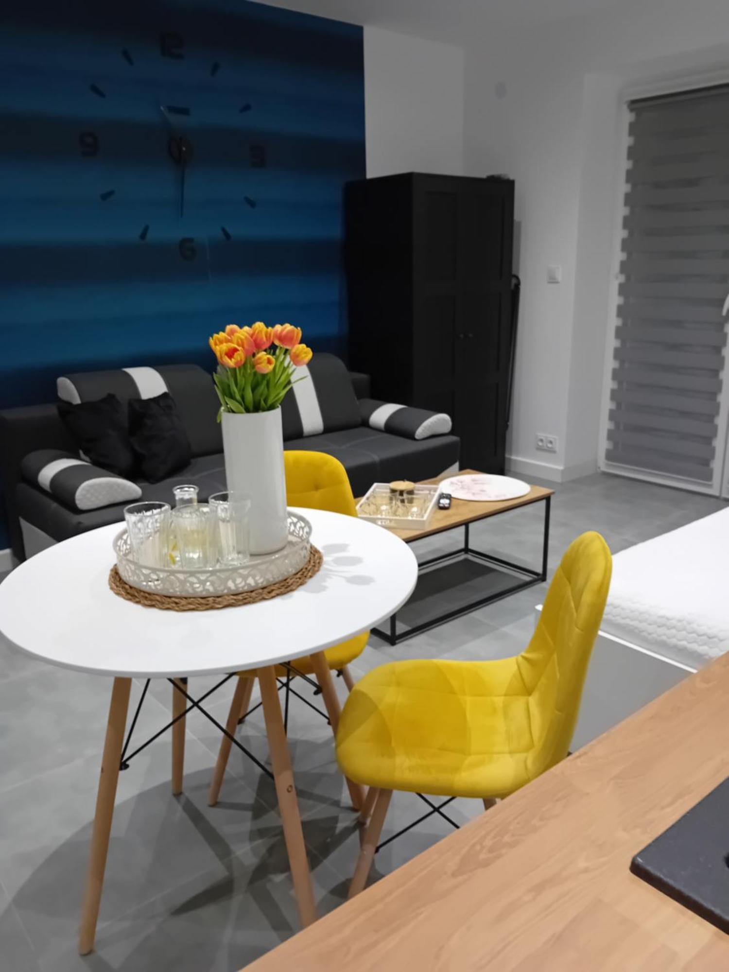 Viva Apartments Oswiecim Luaran gambar