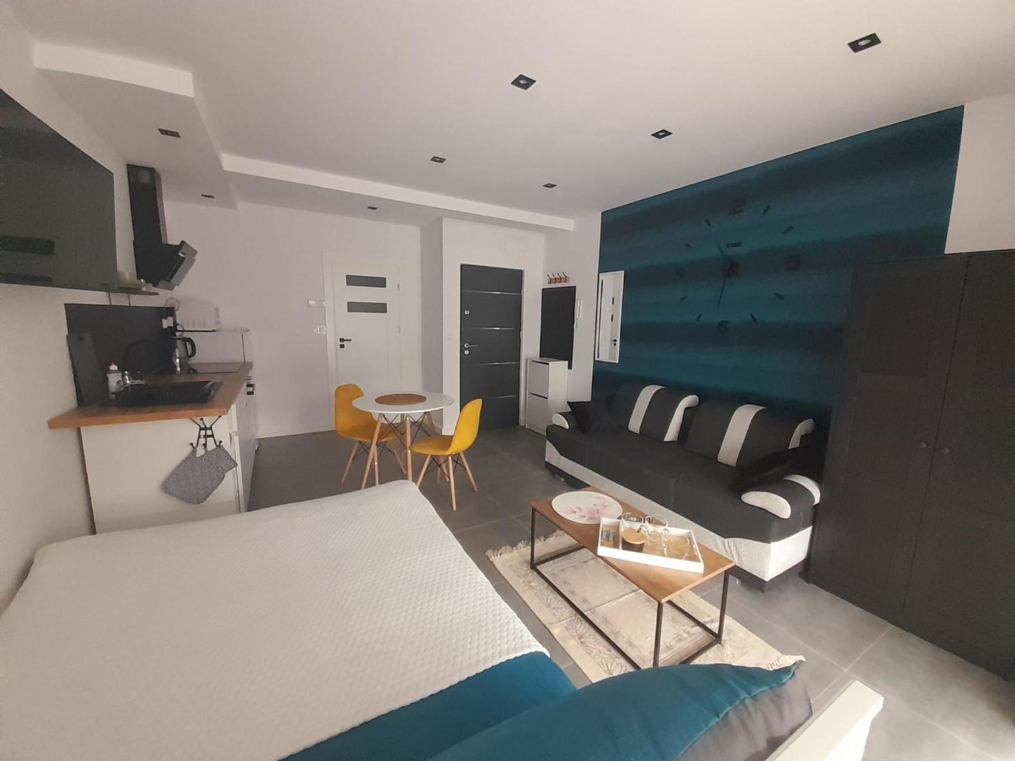 Viva Apartments Oswiecim Luaran gambar